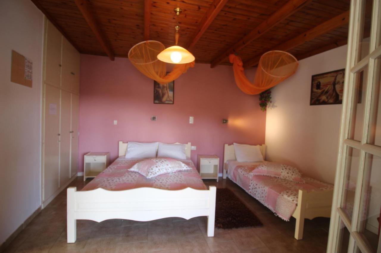 Niky'S Cottage Paleokastritsa Dış mekan fotoğraf